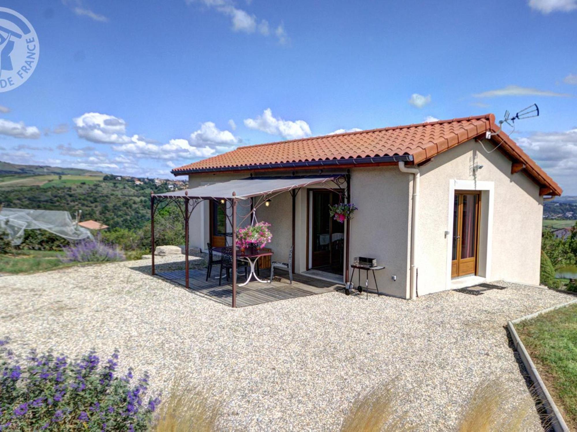 Gite Tout Equipe Avec Terrasse, Jardin Et Prestations De Qualite Pres De Genilac - Fr-1-496-114 ภายนอก รูปภาพ